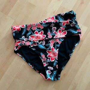 Old Navy floral swimsuit bottom